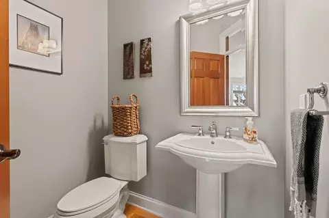 Bath - 1701 Ancaster Dr NE, Byron, MN 55920 photo 6 of 10