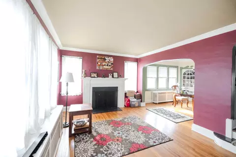 Living - 405 E 3rd St, Morris, MN 56267 photo 4 of 5