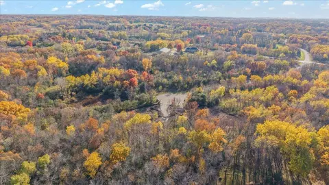 24 Nnn Lynn Ct, Credit River, MN 55372