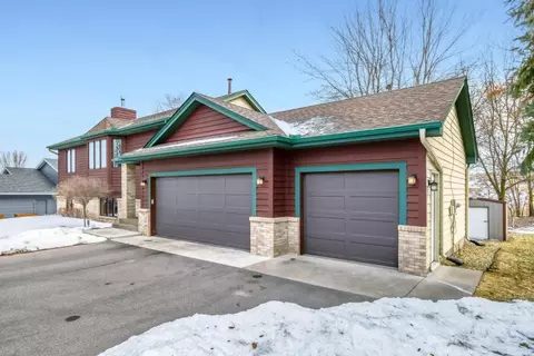 Exterior - 2658 Shadow Ln, Chaska, MN 55318 photo 3 of 29