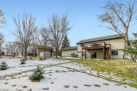 Exterior - 2658 Shadow Ln, Chaska, MN 55318 photo 7 of 29