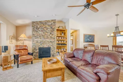 Living - 2658 Shadow Ln, Chaska, MN 55318 photo 2 of 6