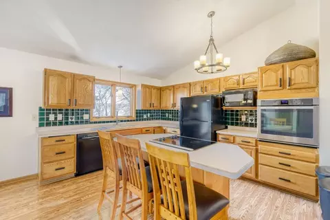 Kitchen - 2658 Shadow Ln, Chaska, MN 55318 photo 1 of 4