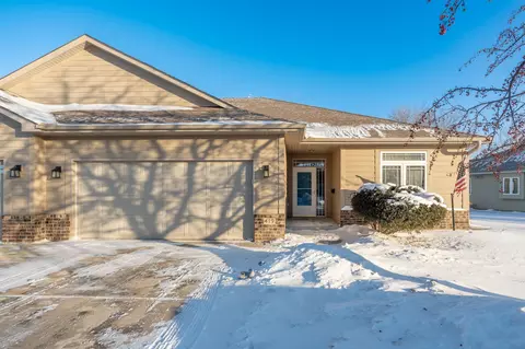 419 Independence St NE, New Prague, MN 56071