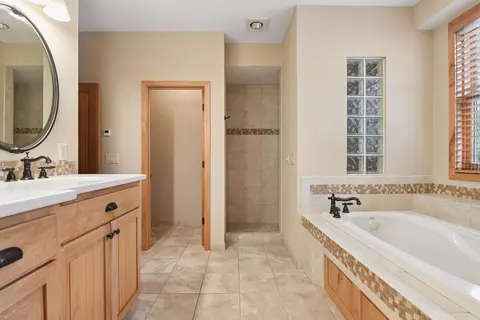 2121 Crestview Dr, Excelsior, MN 55331 photo 24