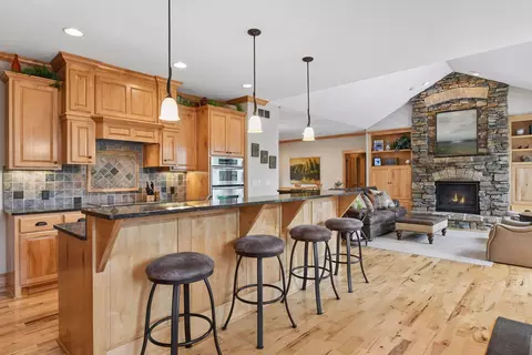 2121 Crestview Dr, Excelsior, MN 55331 photo 16
