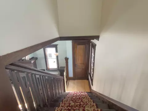 Entry Way - 629 N 19th Ave E, Duluth, MN 55812 photo 2 of 4