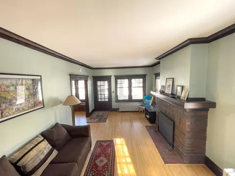 Living - 629 N 19th Ave E, Duluth, MN 55812 photo 4 of 6