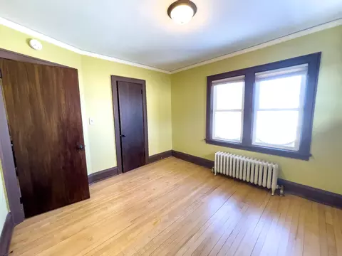 Bedroom - 629 N 19th Ave E, Duluth, MN 55812 photo 4 of 7