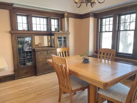 Dining - 629 N 19th Ave E, Duluth, MN 55812 photo 1 of 3