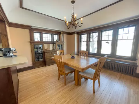 Dining - 629 N 19th Ave E, Duluth, MN 55812 photo 2 of 3