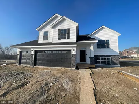 4680 199th St N, Forest Lake, MN 55025