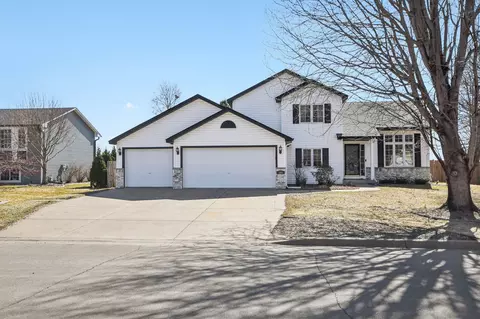 593 Tuttle Dr, Hastings, MN 55033
