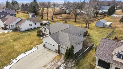 View/Area - 1710 16th St SW, Austin, MN 55912 photo 2 of 5