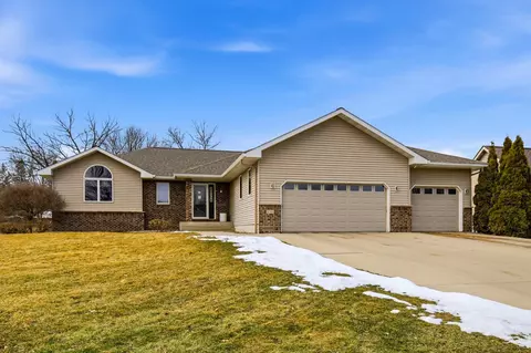 1710 16th St SW, Austin, MN 55912