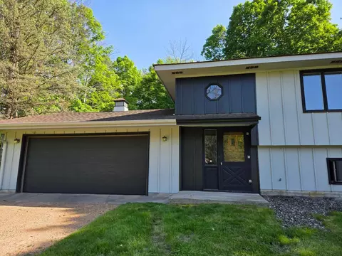 10638 Maple Ln, Rogers, MN 55374
