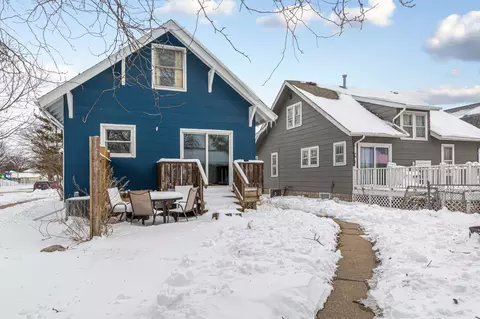 Exterior - 711 8th St NW, Austin, MN 55912 photo 3 of 3