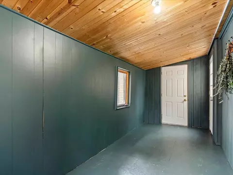 Entry Way - 1306 Park St, Brainerd, MN 56401 photo 1 of 1