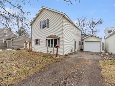 1306 Park St, Brainerd, MN 56401