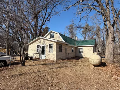 2481 Sunny Acres Ln, Saint Croix Falls, WI 54024