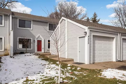 4235 Sylvia Ln N, Shoreview, MN 55126