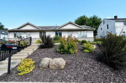 1055 S Main St, Zumbrota, MN 55992