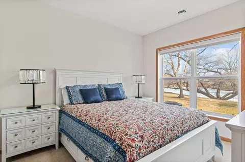 Bedroom - 4134 Oakbrooke Trl, Eagan, MN 55122 photo 2 of 4