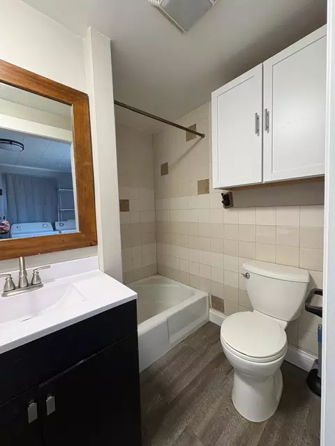 Bath - 35 3rd St SE, Plainview, MN 55964 photo 1 of 3