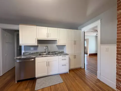 Kitchen - 35 3rd St SE, Plainview, MN 55964 photo 4 of 5