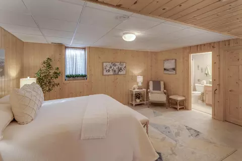 Bedroom - 14740 Fairway Dr, Baxter, MN 56425 photo 4 of 4