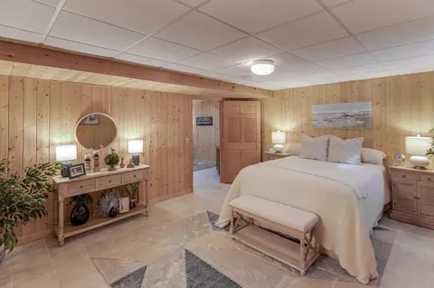 Bedroom - 14740 Fairway Dr, Baxter, MN 56425 photo 3 of 4