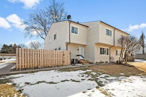 1490 Woodview Ave E, Eagan, MN 55122