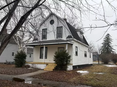 306 16th St S, Benson, MN 56215