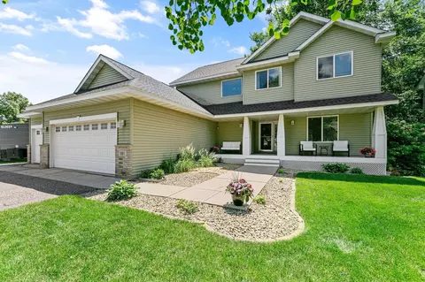 101 Big Woods Ct, Buffalo, MN 55313