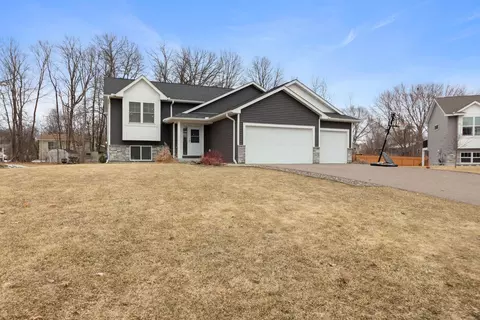 1856 Partridge Pl, Centerville, MN 55038
