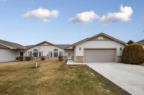 1111 25th Ave NW, Faribault, MN 55021