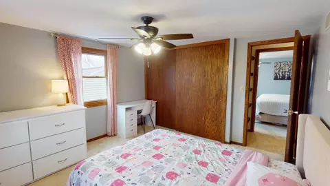 Bedroom - 1915 6th Ave NW, Austin, MN 55912 photo 8 of 8