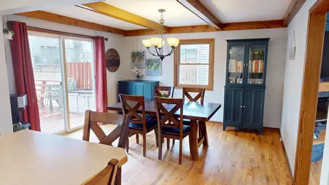 Dining - 1915 6th Ave NW, Austin, MN 55912 photo 1 of 2