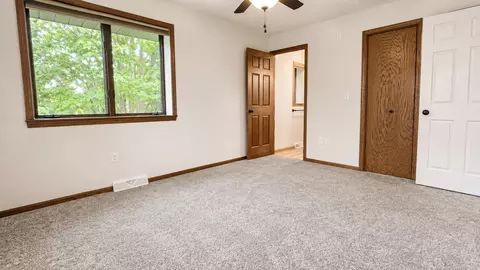 Bedroom - 7352 Ahles Rd, Saint Cloud, MN 56301 photo 3 of 10