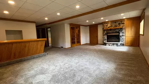 Living - 7352 Ahles Rd, Saint Cloud, MN 56301 photo 10 of 11