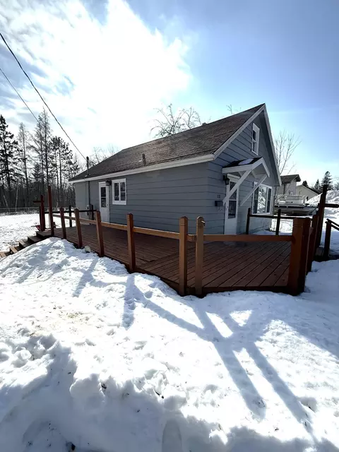 Exterior - 118 Vassar St, Duluth, MN 55803 photo 3 of 5