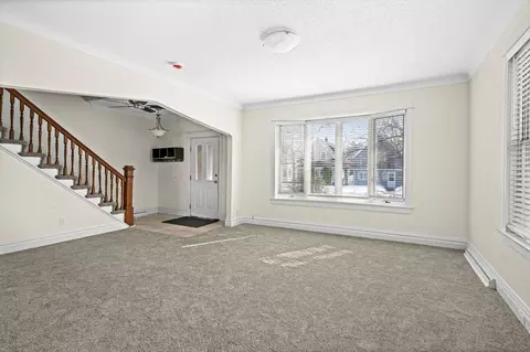 Living - 4723 W 6th St, Duluth, MN 55807 photo 3 of 4