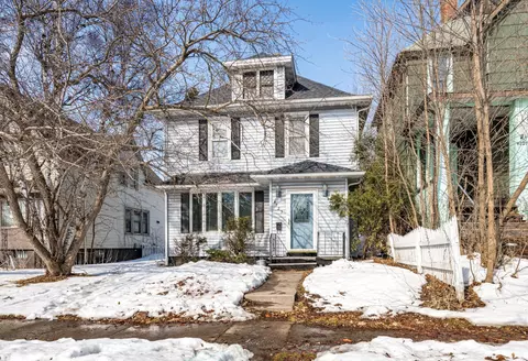 Exterior - 4723 W 6th St, Duluth, MN 55807 photo 3 of 5