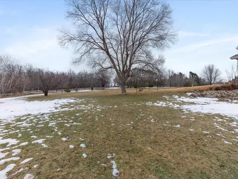 Exterior - 12191 Oakridge Rd, Brainerd, MN 56401 photo 3 of 6