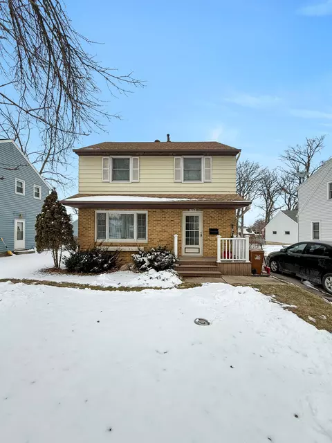 1913 6th Ave NE, Austin, MN 55912