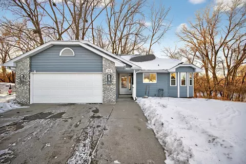7919 Blackstone Ave, Inver Grove Heights, MN 55076