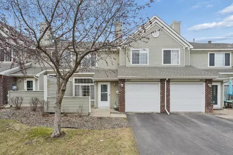 8851 Branson Dr, Inver Grove Heights, MN 55076