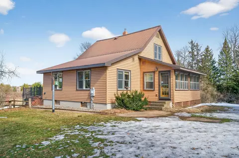 8580 302nd St, Chisago City, MN 55013