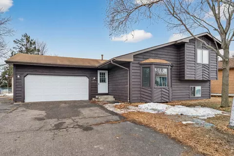 1510 Roosevelt St, Anoka, MN 55303