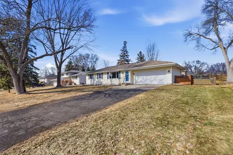 9130 61 12 Ave N, New Hope, MN 55428